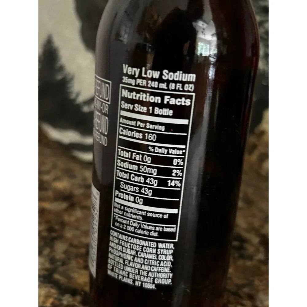 Vintage RC Cola 12 fl oz Bottle‎ Santa Claus Christmas Holiday Collectible